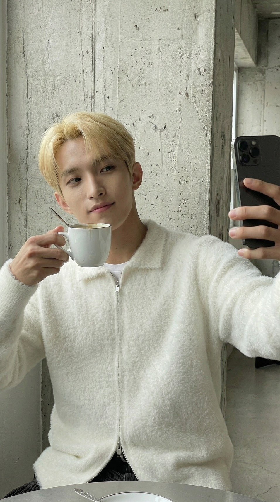 ジップアップカーディガン